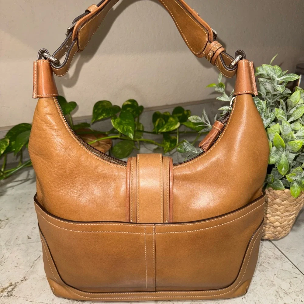 Coach Brown Leather Soho Shoulder Bag - Picture 4 of 16